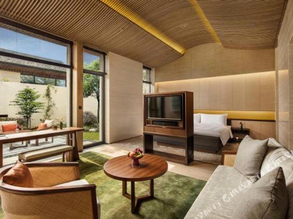 Hotel Ahn Luh Zhu Jia Jiao Shanghái Exterior foto