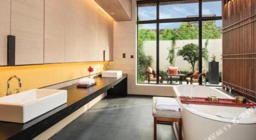 Hotel Ahn Luh Zhu Jia Jiao Shanghái Exterior foto